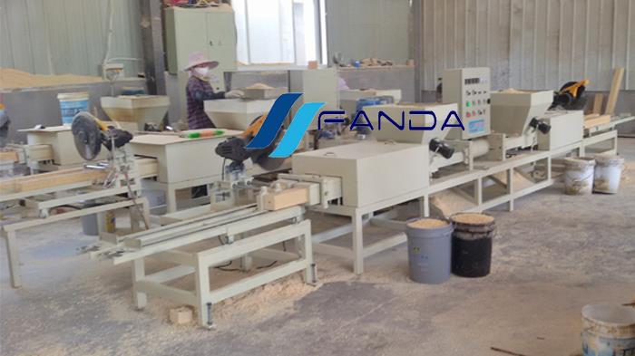 Wood sawdust blcok press machine....jpg